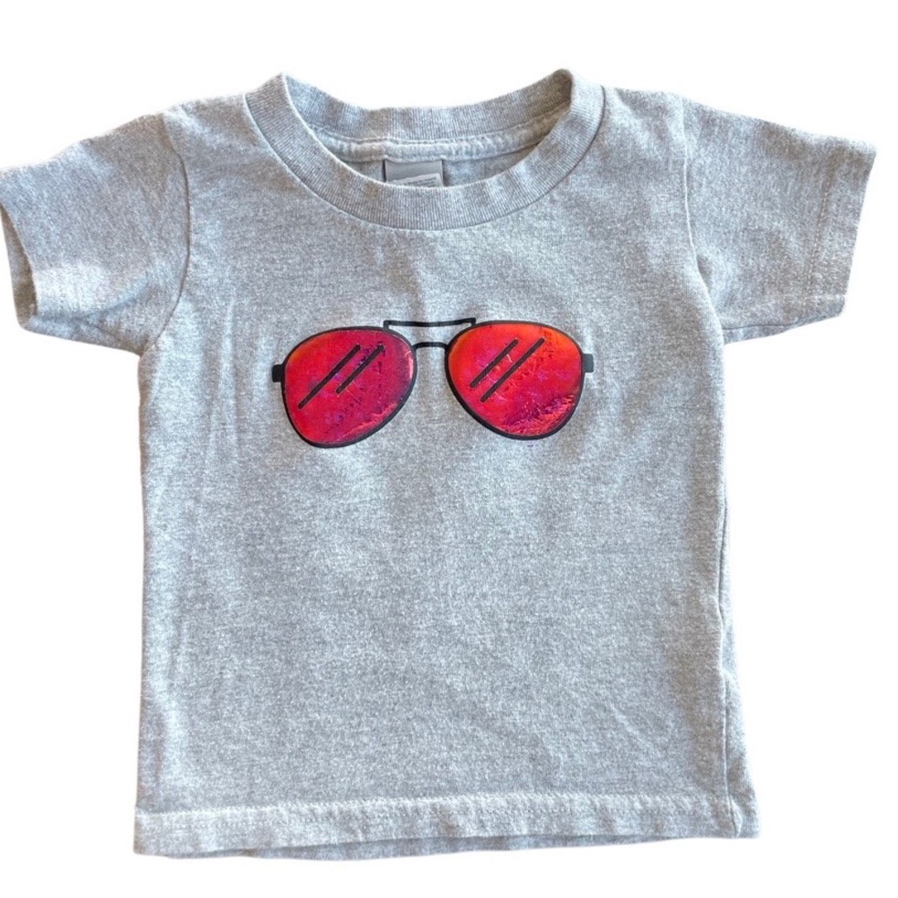 Toddler iridescent Sunglasses Shirt, Gildan, Gray, 2T